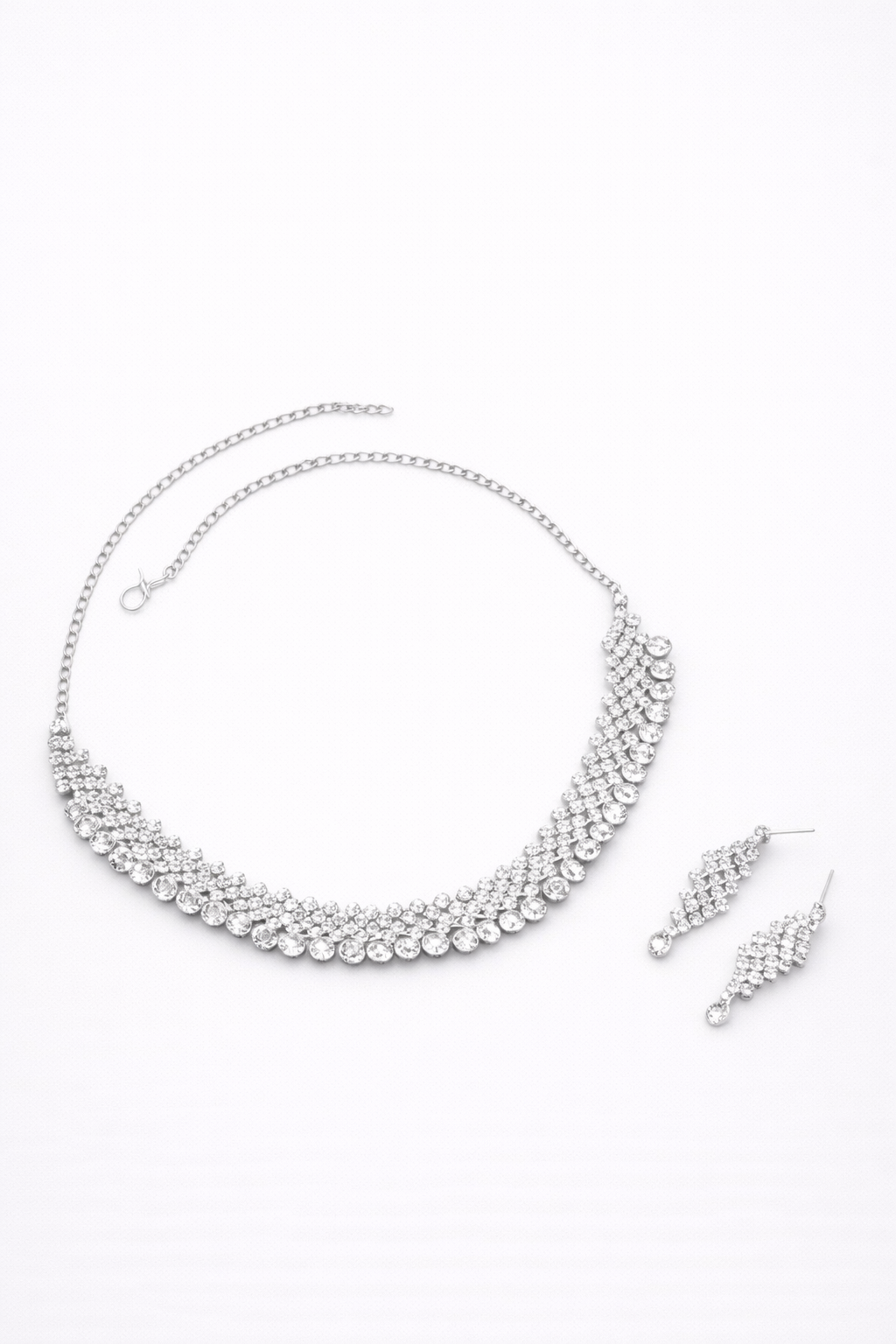 Silver plated new stylish necklace and earrings